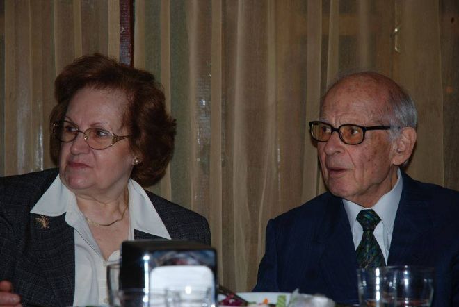 Dr.Servet Sıtkı Arat vefat etti.
