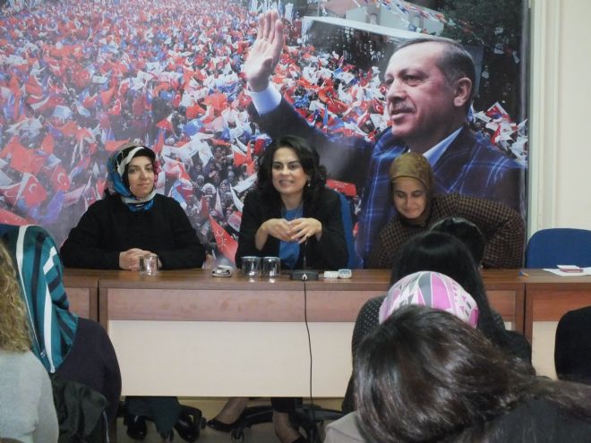 Yeni ilçeyi ziyaret etti