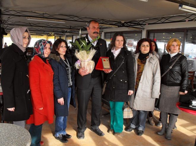 Koçyiğit`e hizmet ödülü