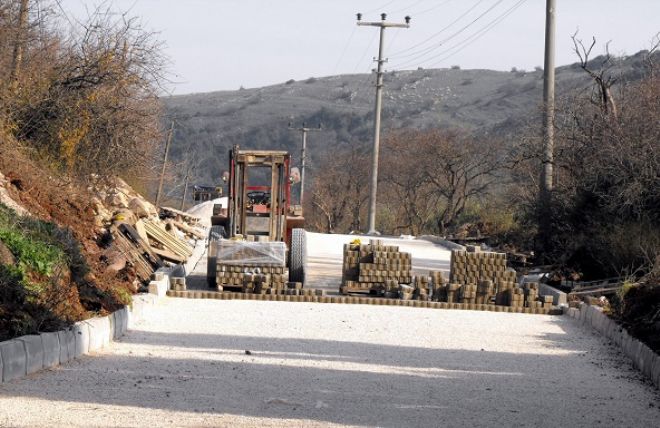Edincik Toki`ye çevre yolu
