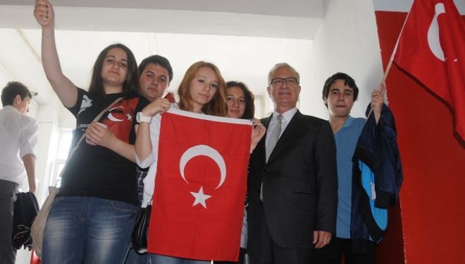 BAŞKAN PEKEL