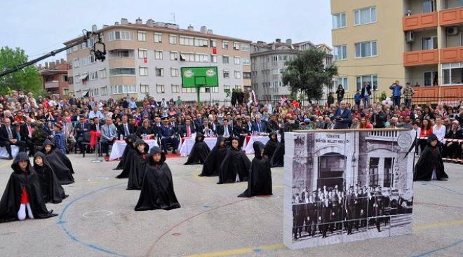 Coşkuyla kutlanıyor