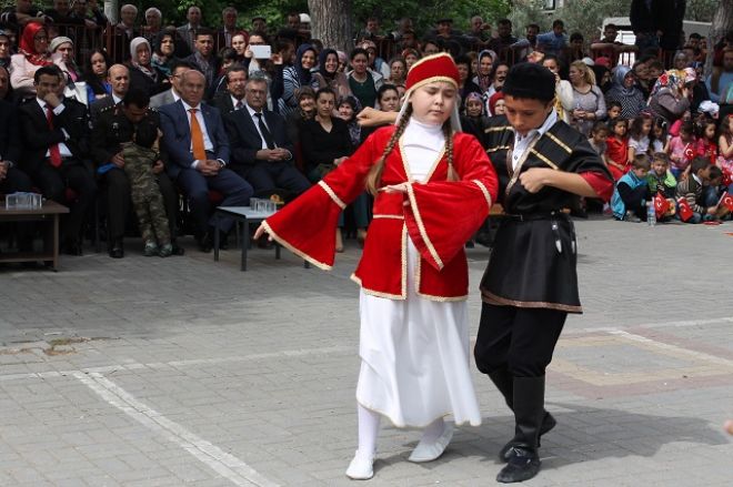 Manyas`ta 23 Nisan