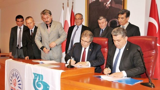 Bandırma Belediyesinde sözleşme sevinci