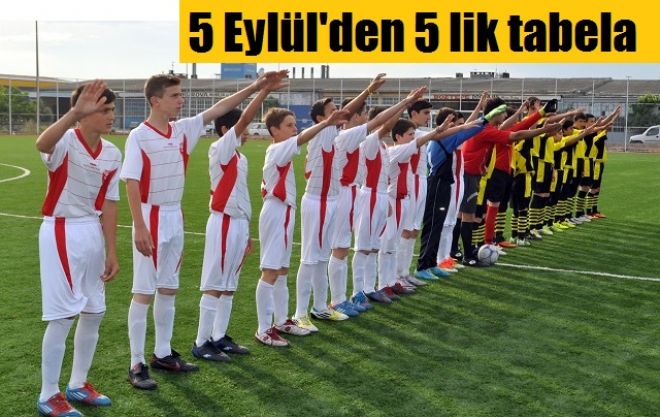 U-13 Erdekspor  0-5 Susurluk 5 Eylükspor 