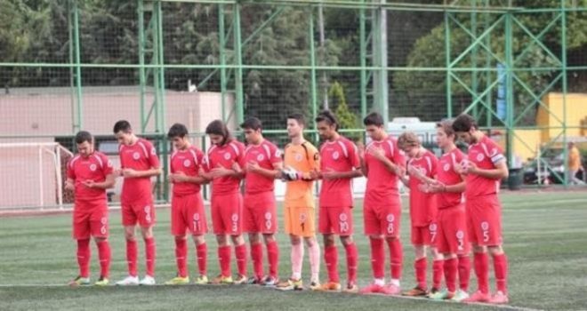 Saygı duruşu yerine Fatiha