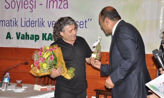 Liderliği anlattı