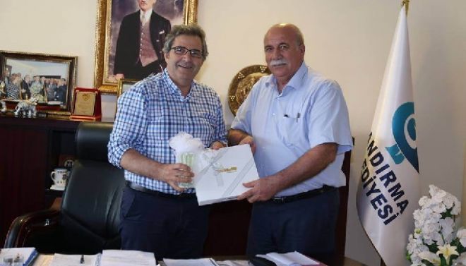 BESOB`DAN MİRZA`YA ZİYARET
