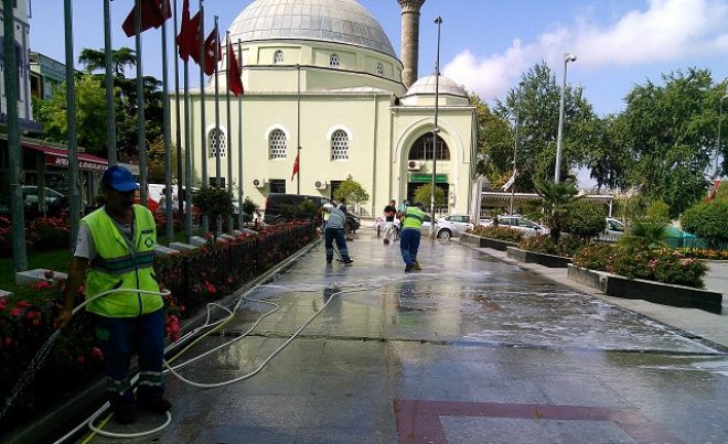 Şampuanla yıkandı