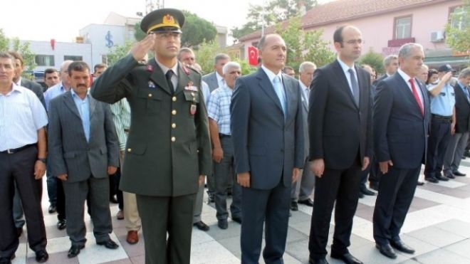 Manyas`ın düşman işgalinden kurtuluşunun 92. yıl dönümü törenlerle kutlandı.