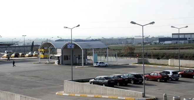 Yetki devri çalışanı vurdu