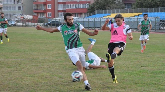 Erdekspor, Edincikspor ile oynadı.
