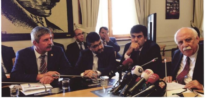 Türk dili yok, Osmanlıca çok