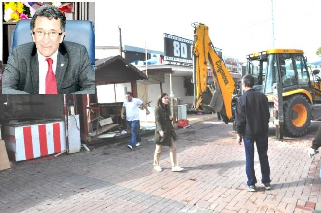 İzinsiz Yapılar Yıkılıyor
