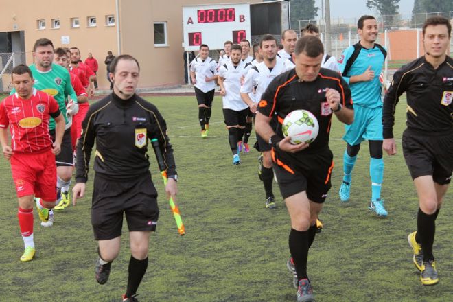 Karabeylerspor : 2 - Etispor : 3