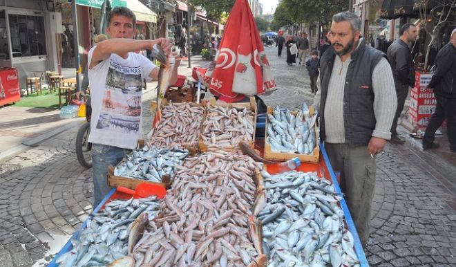 Balık tezgâhları çeşitlendi