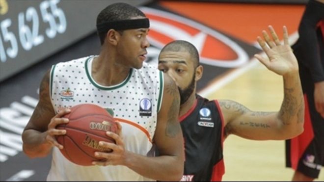 Banvit: 90 Krasny Oktyabr : 75.