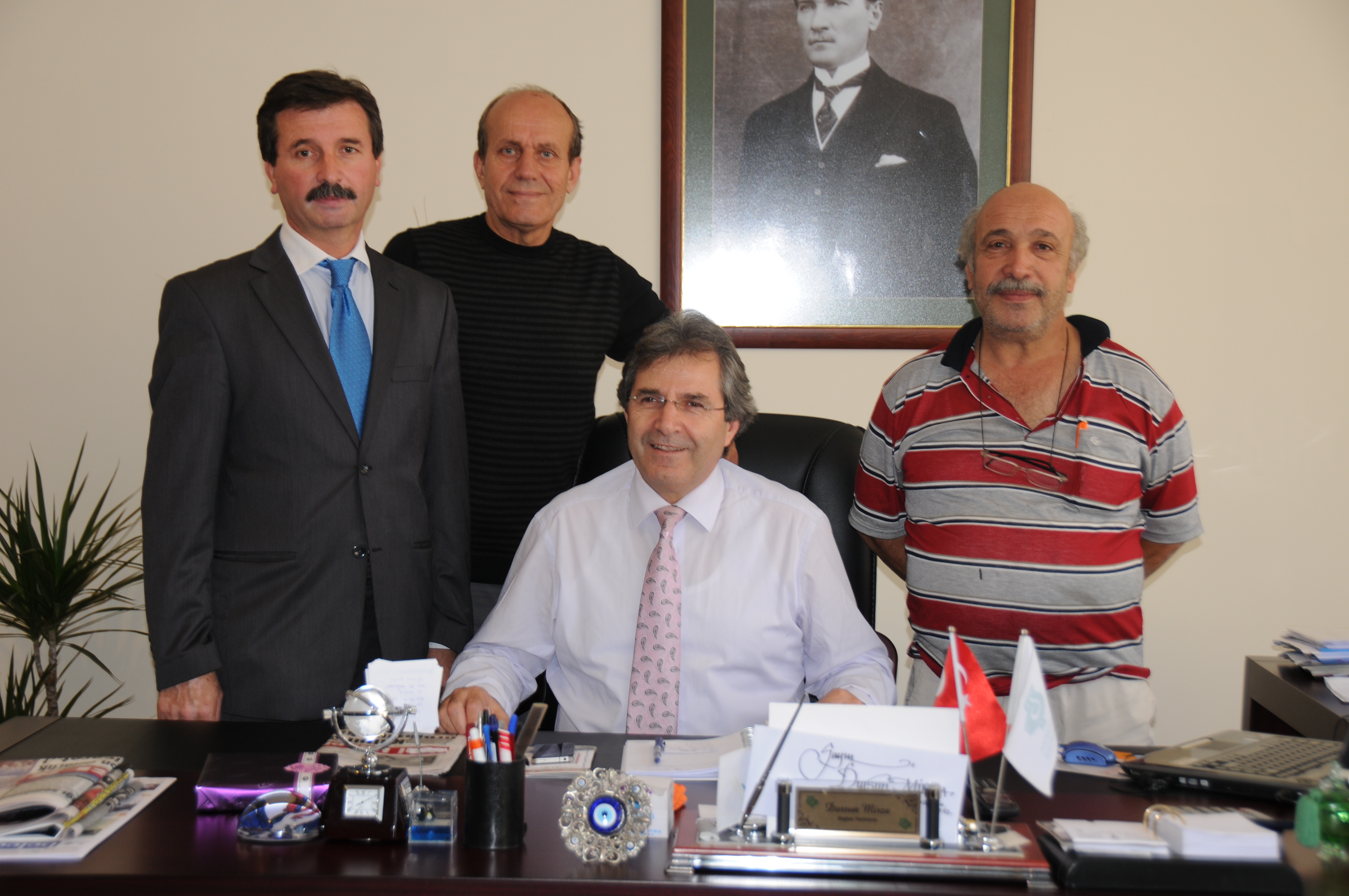 PAŞABAYIR MUHTARINDAN MİRZA’YA ZİYARET